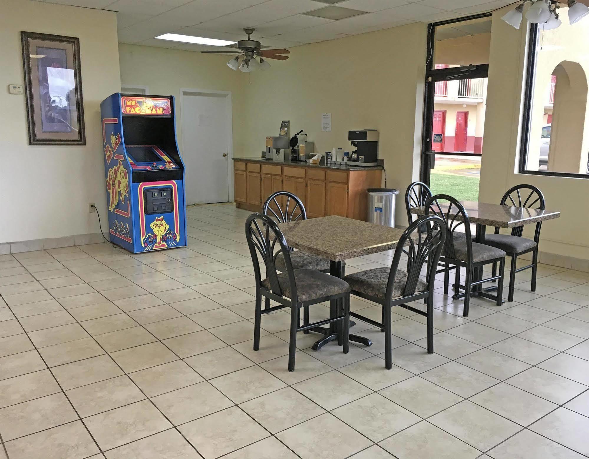 Americas Best Value Inn And Suites גרינווד מראה חיצוני תמונה